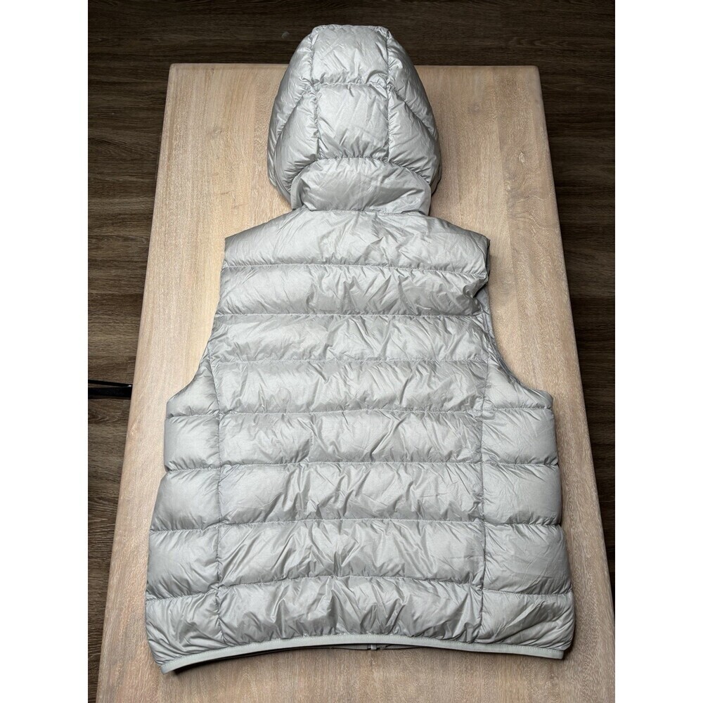 Aritzia TNAction The Little Puff Vest in Marble Gray Size Medium Goose Down - Picture 11 of 11